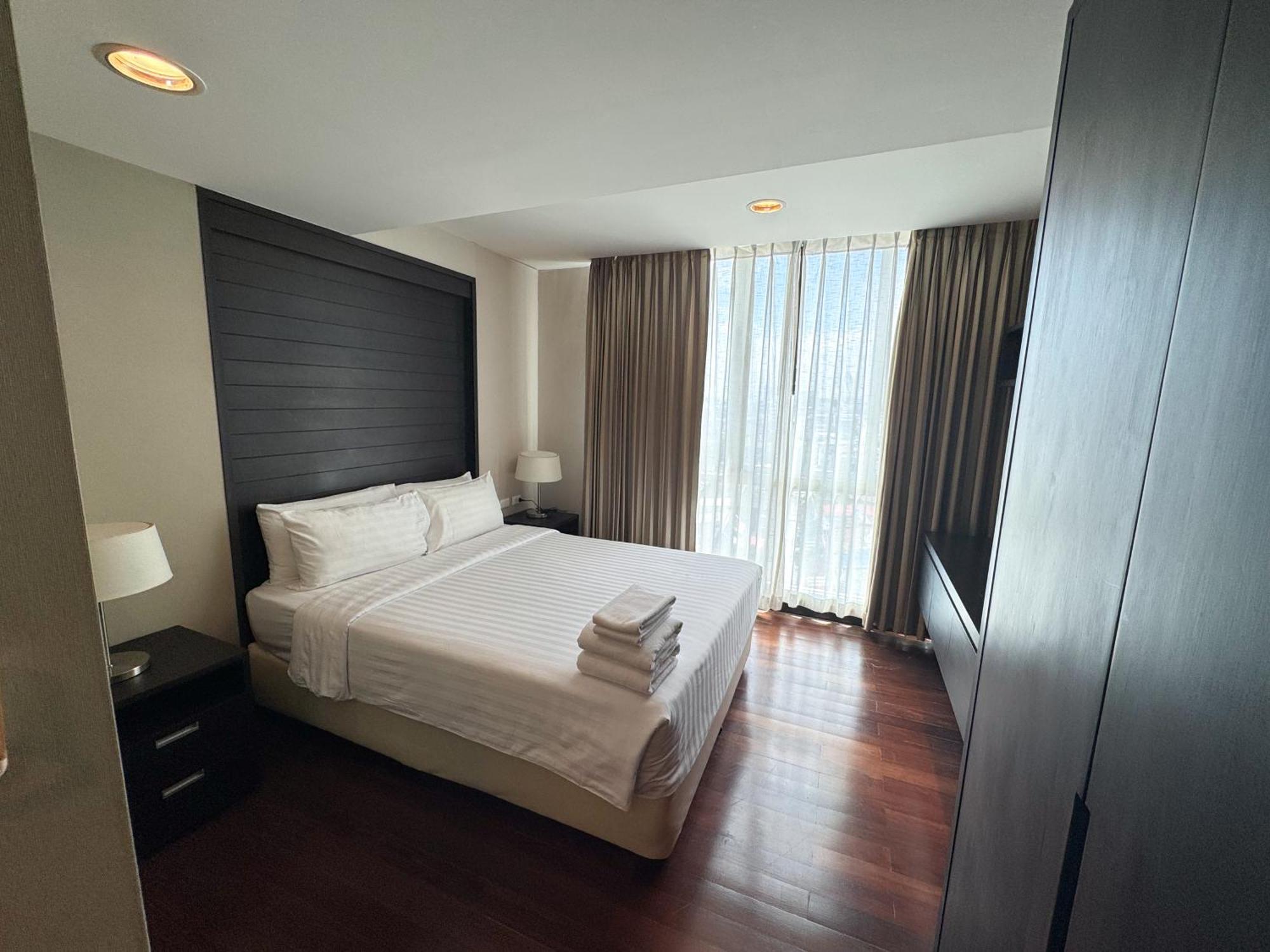 The Narathiwas Hotel & Residence Sathorn Bangkok Zewnętrze zdjęcie